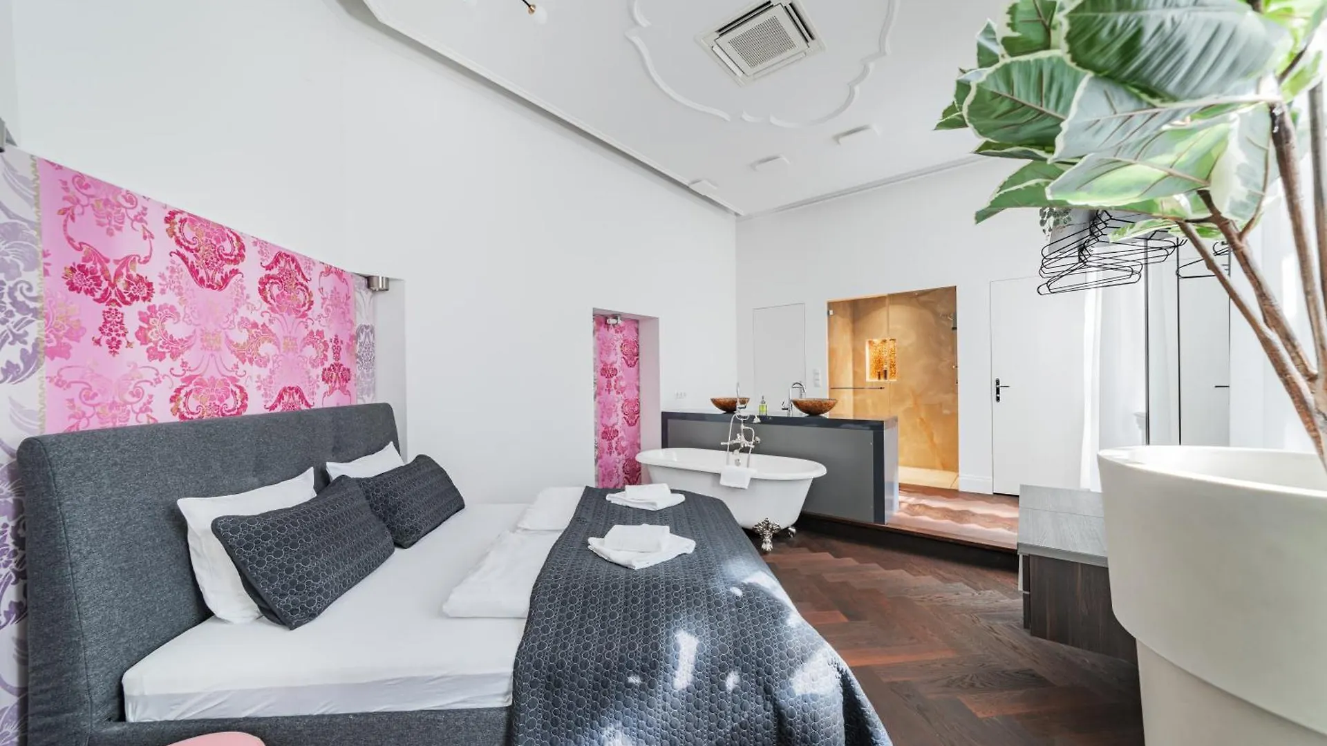 Luxury Suite In Best Location Vienna